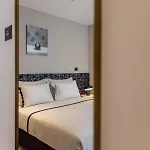 Cora Hotel