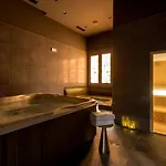 Cora Hotel 4*