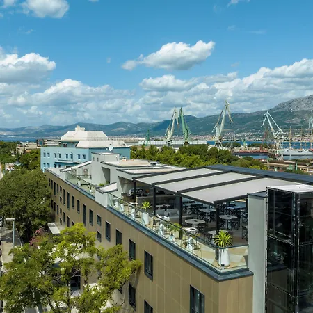 ホテル Cora スプリト