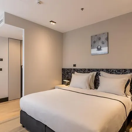 Hotel Cora