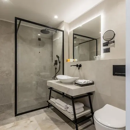 Cora Hotel 4*